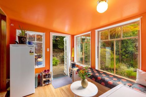 Photo of property in 38 Voelas Road, Lyttelton, 8082