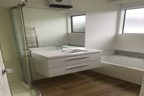 Photo of property in 65 Marendellas Drive, Bucklands Beach, Auckland, 2014