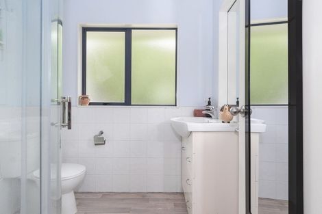 Photo of property in 14 Thornlea Drive, Welcome Bay, Tauranga, 3112