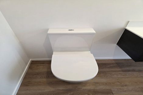 Photo of property in 3 Joseph Bolton Crescent, Wallaceville, Upper Hutt, 5018