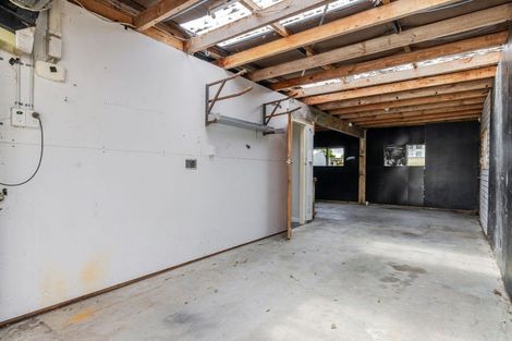 Photo of property in 6 Charles Cross Street, Longburn, Palmerston North, 4412