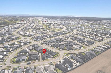 Photo of property in 15 Evelyn Crescent, Marshland, Christchurch, 8083