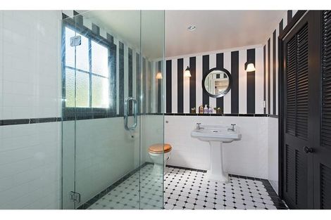 Photo of property in 36 Portland Road, Remuera, Auckland, 1050