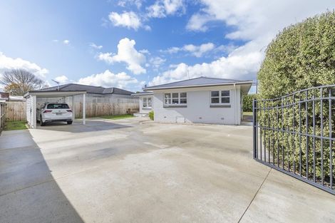 Photo of property in 140 Clevedon Road, Papakura, 2110