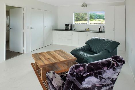 Photo of property in 24 Bergin Road, Foxton, 4814