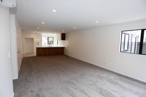 Photo of property in 37b Centennial Avenue, Riccarton, Christchurch, 8041