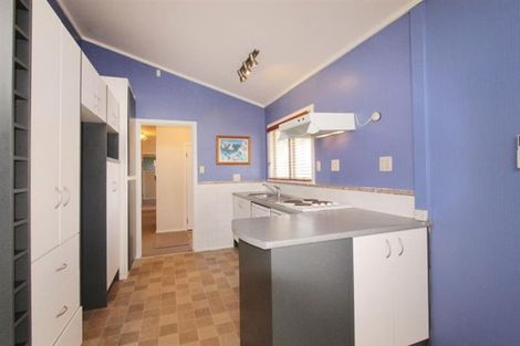 Photo of property in 1/7 The Rosebowl, Sunnyhills, Auckland, 2010