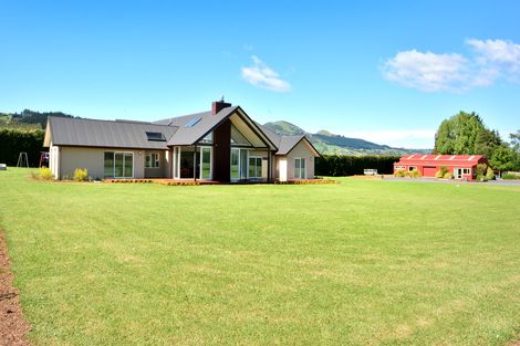Photo of property in 100 Wingatui Road, Mosgiel, 9024