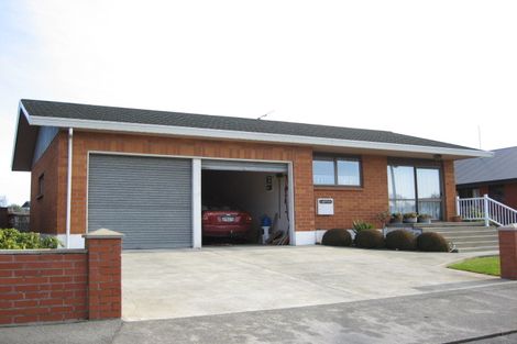 Photo of property in 23 Niddry Crescent, Winton, 9720