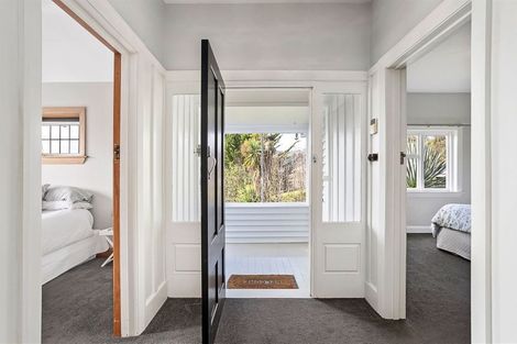 Photo of property in 2a Merlewood Avenue, Cashmere, Christchurch, 8022