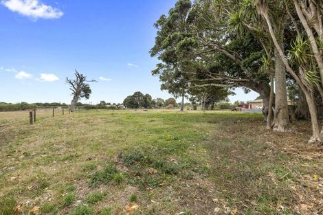 Photo of property in 1277 South Road, Manaia, Hawera, 4678