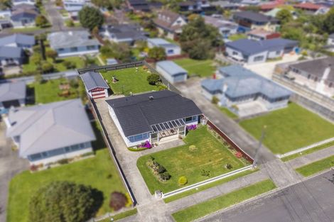 Photo of property in 18 Princes Street, Levin, 5510