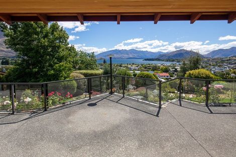 Photo of property in 9 Botting Place, Wanaka, 9305