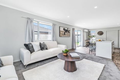 Photo of property in 52 Lucca Crescent, Rolleston, 7615