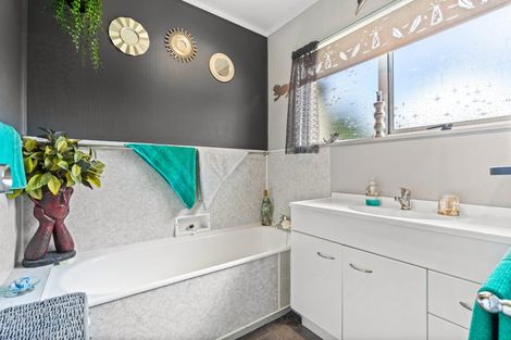 Photo of property in 116 Old Onerahi Road, Onerahi, Whangarei, 0110