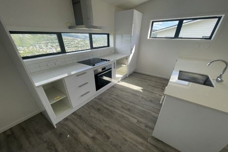 Photo of property in 18 Cathie Place, Karori, Wellington, 6012