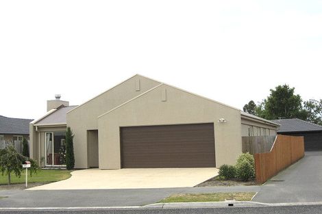 Photo of property in 56 Puhara Avenue, Parklands, Christchurch, 8083