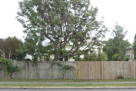 Photo of property in 100 Auckland Road, Greenmeadows, Napier, 4112