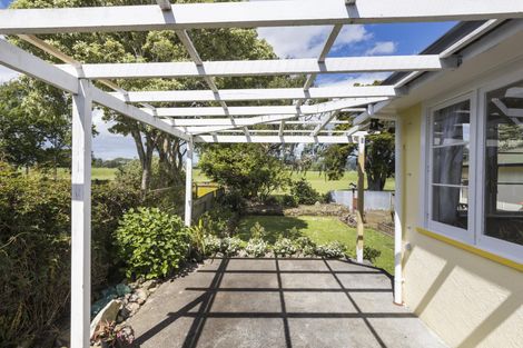 Photo of property in 37 Waterloo Crescent, Hokowhitu, Palmerston North, 4410