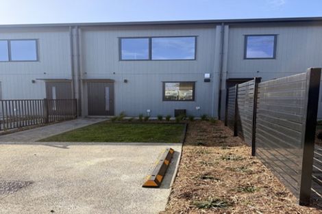 Photo of property in 5/1 Scott Road, Hobsonville, Auckland, 0616
