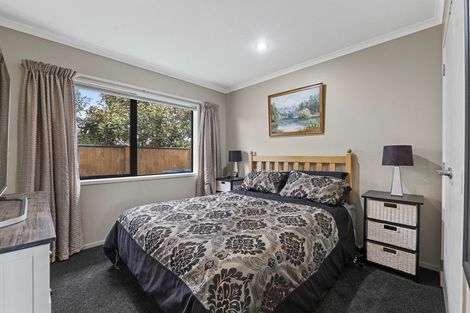 Photo of property in 12 Nikau Place, Hawera, 4610