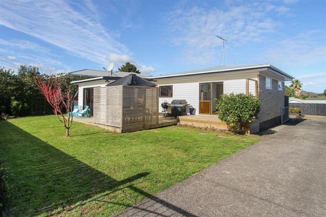 Photo of property in 19 France Street, Waiuku, 2123