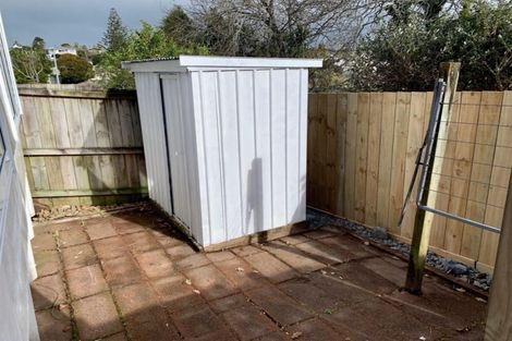 Photo of property in 3/80 West Coast Road, Glen Eden, Auckland, 0602