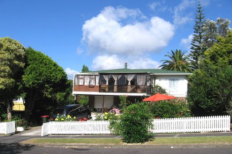 Photo of property in 6 Pasteur Place, New Windsor, Auckland, 0600