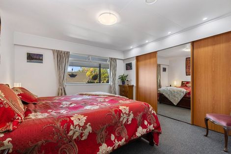 Photo of property in 33 Mountain Road, Western Heights, Rotorua, 3015