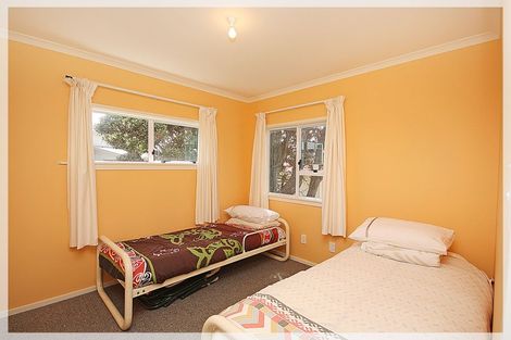 Photo of property in 13 Nelson Street, Foxton Beach, Foxton, 4815