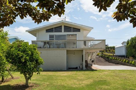Photo of property in 207 Seaforth Road, Waihi Beach, 3611