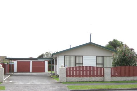 Photo of property in 38 Glamis Avenue, Bell Block, New Plymouth, 4312