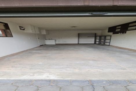 Photo of property in 2/68 Sabys Road, Halswell, Christchurch, 8025