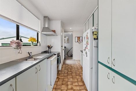 Photo of property in 1 Waitara Place, Tokoroa, 3420