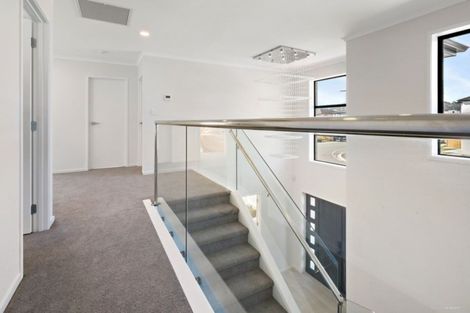 Photo of property in 62 Donegal Park Drive, Flat Bush, Auckland, 2019