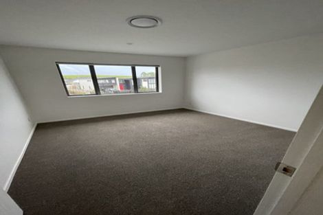 Photo of property in 1 Kokonga Lane, Silverdale, 0932