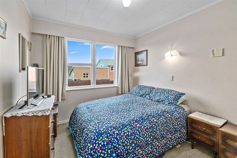 Photo of property in 140 Winchester Street, Levin, 5510