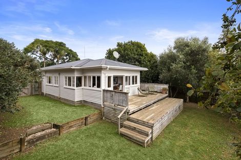Photo of property in 245a Victoria Street West, Pukekohe, 2120