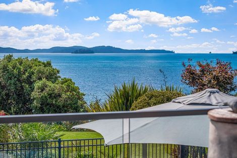 Photo of property in 32 Kahurangi Place, Snells Beach, 0920