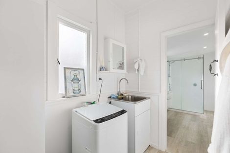 Photo of property in 58 Polson Street, Castlecliff, Whanganui, 4501