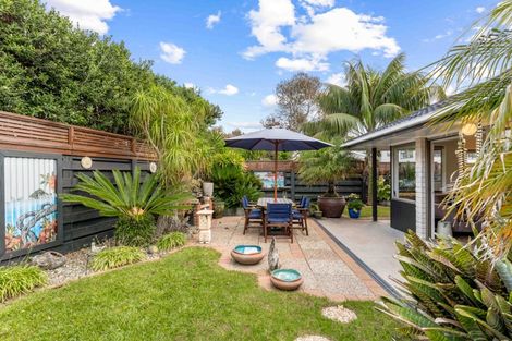 Photo of property in 5b Monarch Grove, Pauanui, Hikuai, 3579