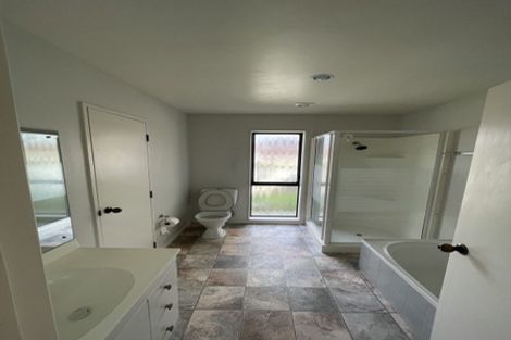 Photo of property in 12 Scandia Court, Hokowhitu, Palmerston North, 4410