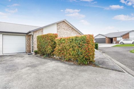 Photo of property in 17 Barwick Place, Huntington, Hamilton, 3210