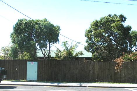 Photo of property in 131 Forrest Hill Road, Forrest Hill, Auckland, 0620