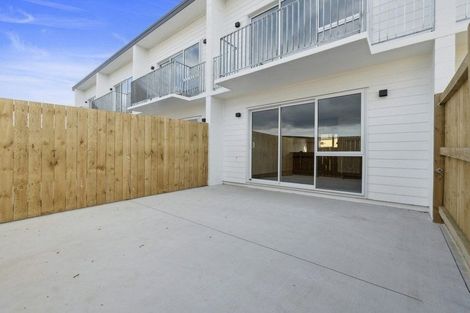 Photo of property in 2/7 Fitzroy Street, Papatoetoe, Auckland, 2104