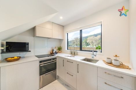 Photo of property in 9/148 Riverside Drive, Waiwhetu, Lower Hutt, 5010