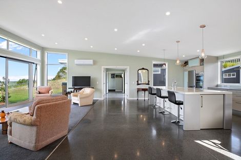 Photo of property in 69 Cemetery Road, Te Arai, Wellsford, 0975