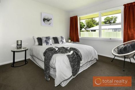 Photo of property in 12 Hurunui Street, Cracroft, Christchurch, 8025
