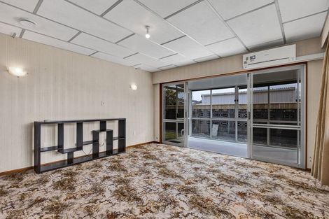 Photo of property in 1/2 Selwyn Street, Lower Vogeltown, New Plymouth, 4310