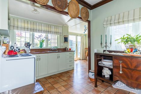 Photo of property in 4 Exeter Street, Waimate, 7924